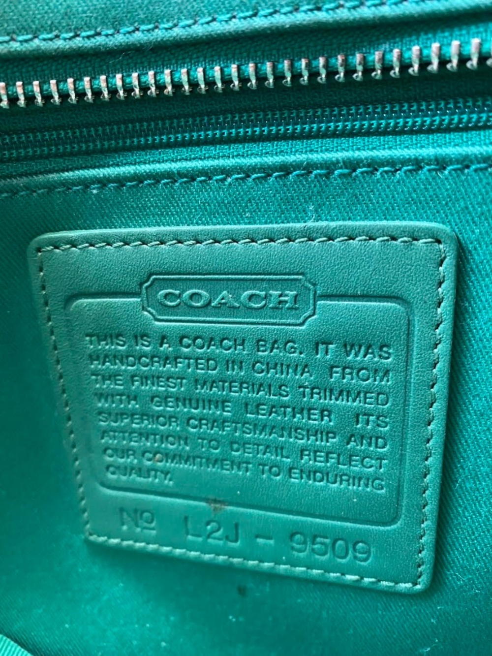 Vintage Mini Coach Tote #L2J-9509 with Dust Cover and Box - Picture 3 of 10